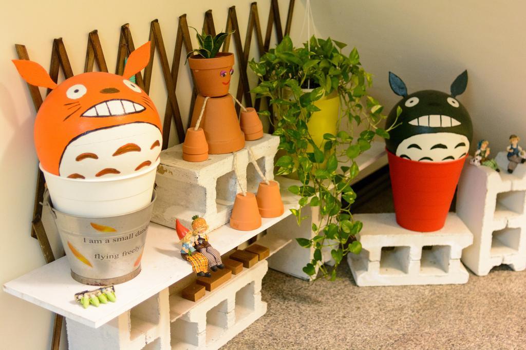 Play House Hotell Tainan Exteriör bild