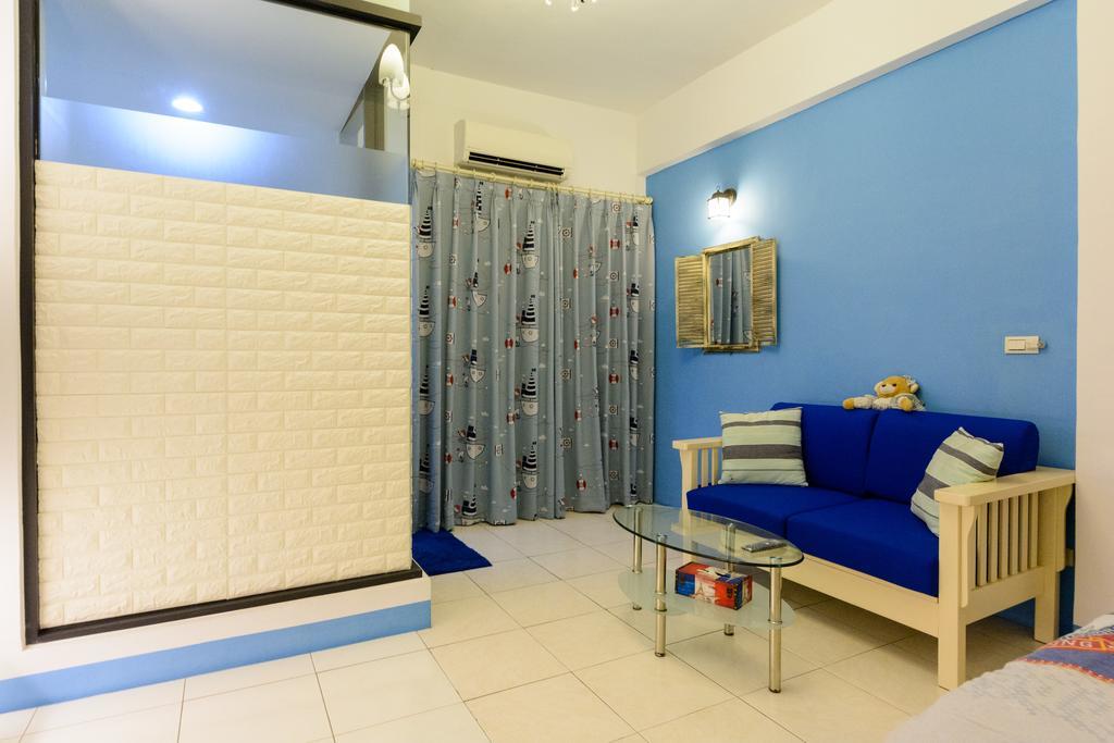 Play House Hotell Tainan Exteriör bild